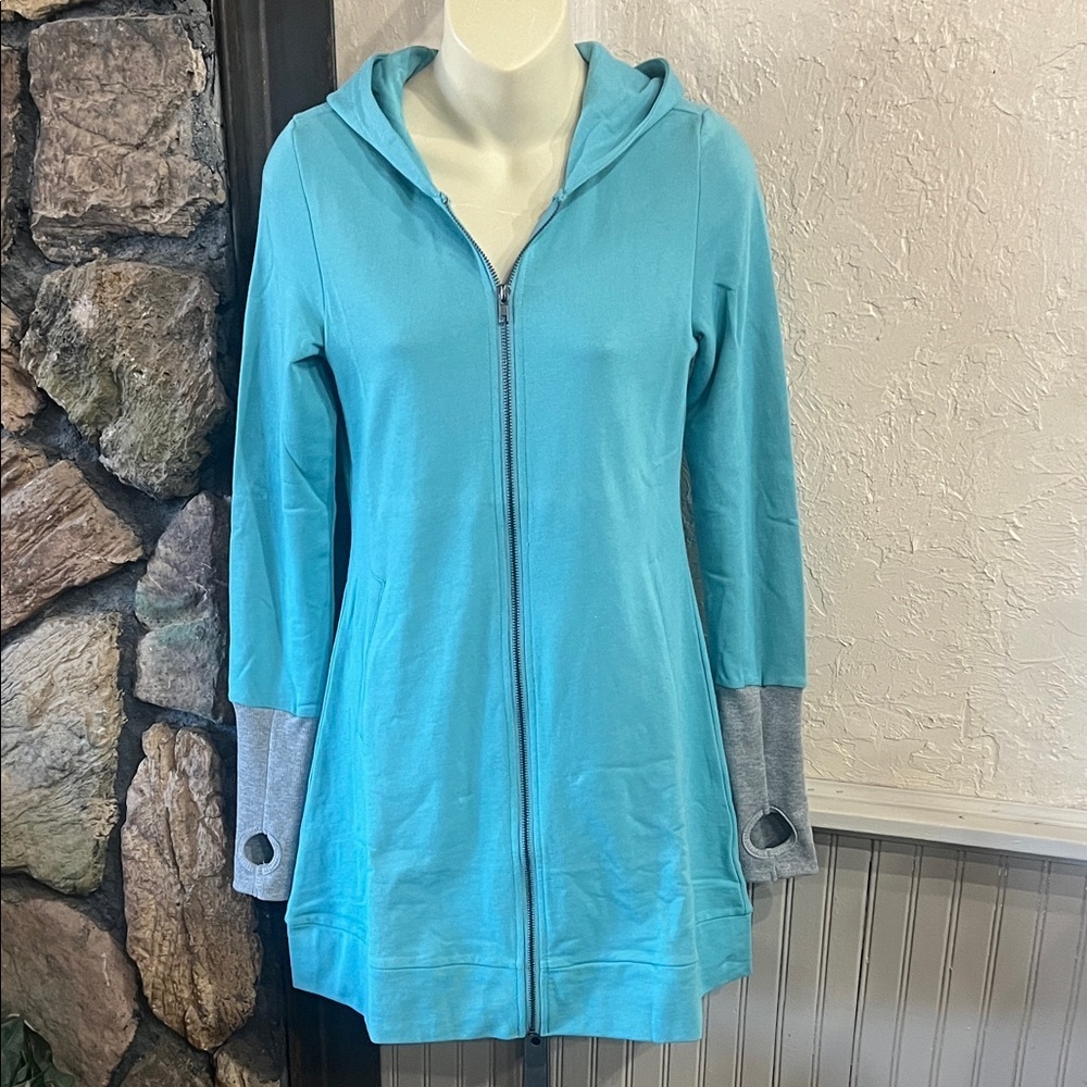 NWOT Women's Blue and Gray Hooded Jacket/Dress